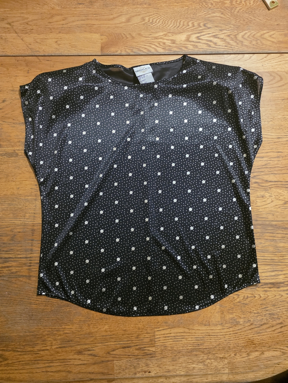 Vintage TR Bentley Geometric Party Black and Gold Polka Dots